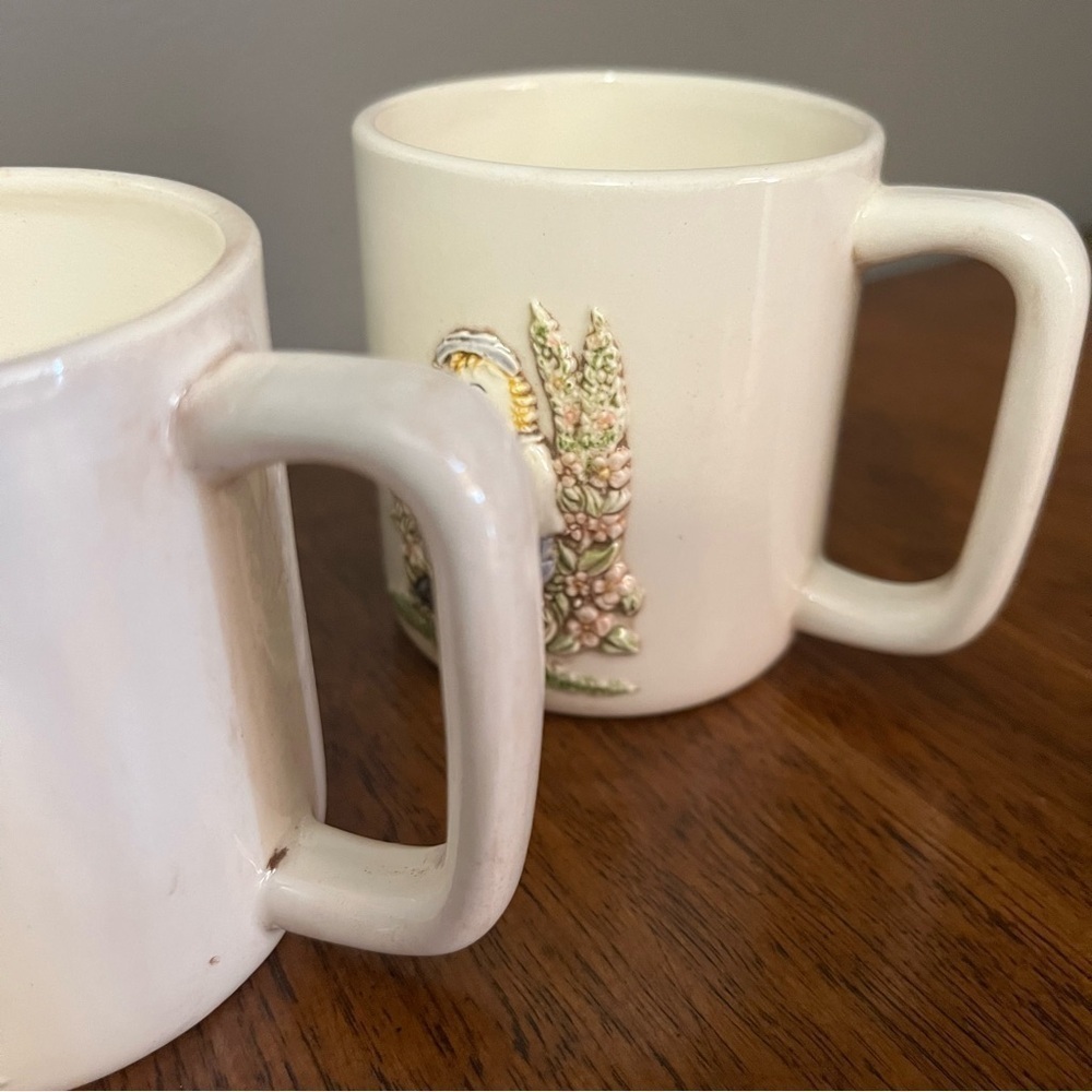 Vintage child's Raggedy Ann and Andy cup/mug. - Picture 8 of 14